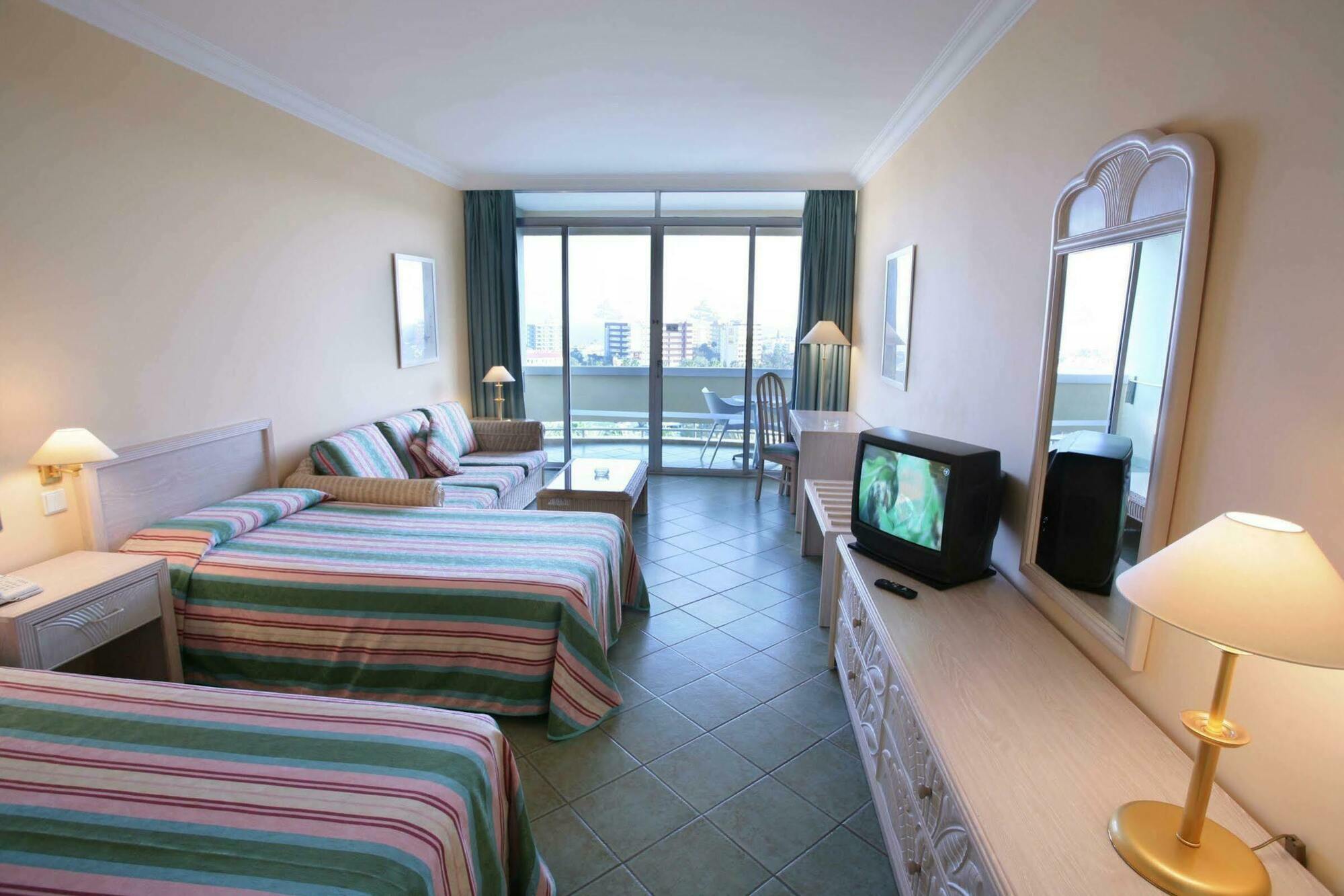 Hotel Abora Buenaventura By Lopesan Playa del Ingles (Gran Canaria)